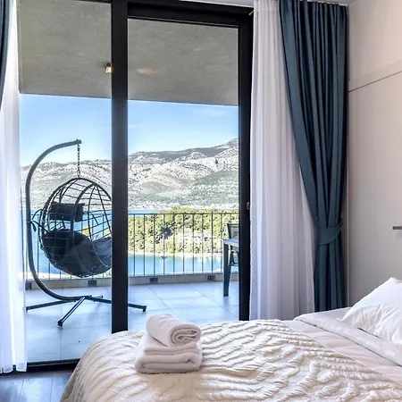 The Island - Korkya Luxury - Free Garage Parking 아파트