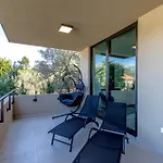 דירה The Island - Korkya Luxury - Free Garage Parking קורצולה